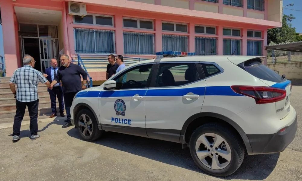 Αργολίδα: Δικαστικός αντιπρόσωπος δεν άφηνε τον κόσμο να ψηφίσει
